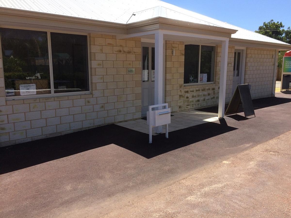 Pinjarra Caravan Park And Cabins Exterior photo