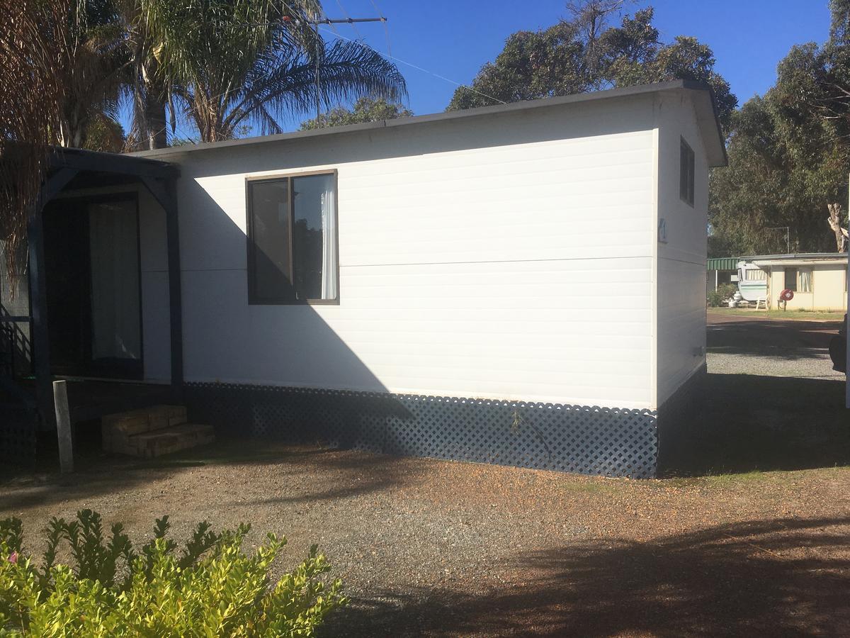 Pinjarra Caravan Park And Cabins Exterior photo