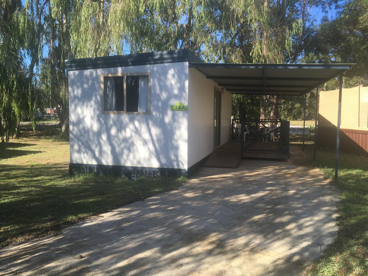 Pinjarra Caravan Park And Cabins Exterior photo